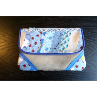 pochette_bleu_avant